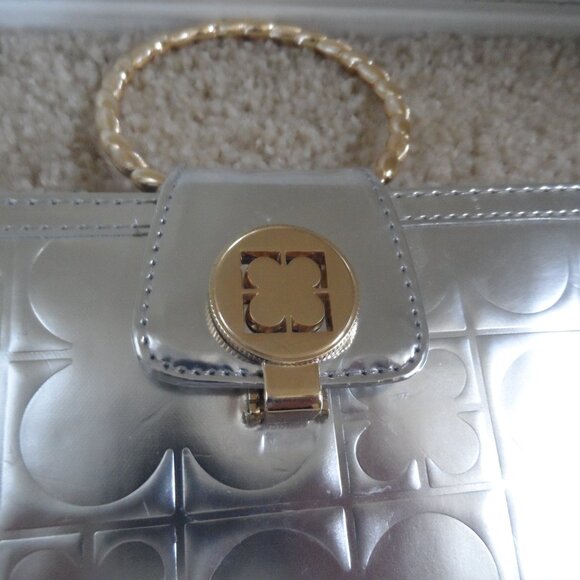 Liz Claiborne wallet - NEW - Picture 8 of 8